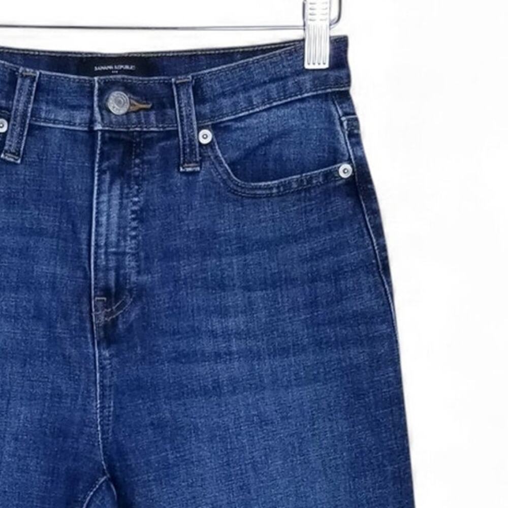 BANANA REPUBLIC Ultra High-Rise Wide Leg Dark Blue Wash Jeans Raw Hem - Size 2 - Picture 3 of 8